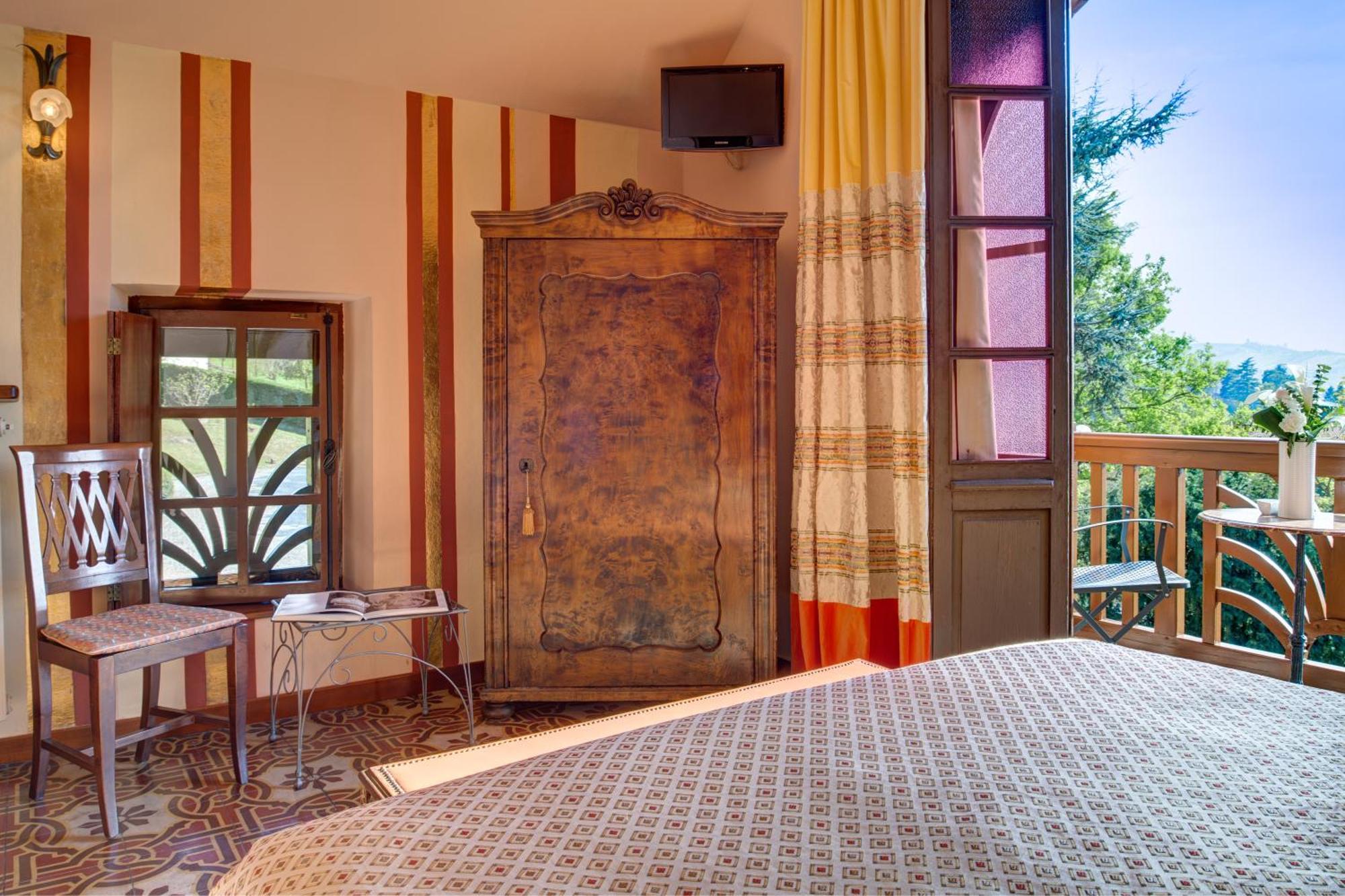 Villa La Favorita Alba  Zimmer foto